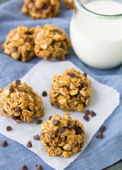 This Oatmeal Breakfast Cookie Recipe is my kids' favorite breakfast cookie recipe. The cookies are egg-free, with dairy-free and vegan options. Stir together the dough in one bowl for this easy recipe. This is a great recipe for kids to help with in the kitchen!