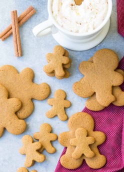 small and medium gingerbread cookies