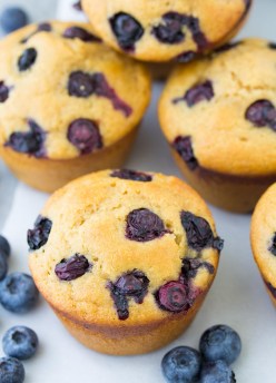 healthy blueberry muffins with fresh blueberries