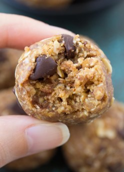 These Peanut Butter Chocolate Chip Cookie Energy Bites are our FAVORITE energy bite! They taste like little bites of (healthy) cookie dough! No bake, gluten free, refined sugar free. | www.kristineskitchenblog.com