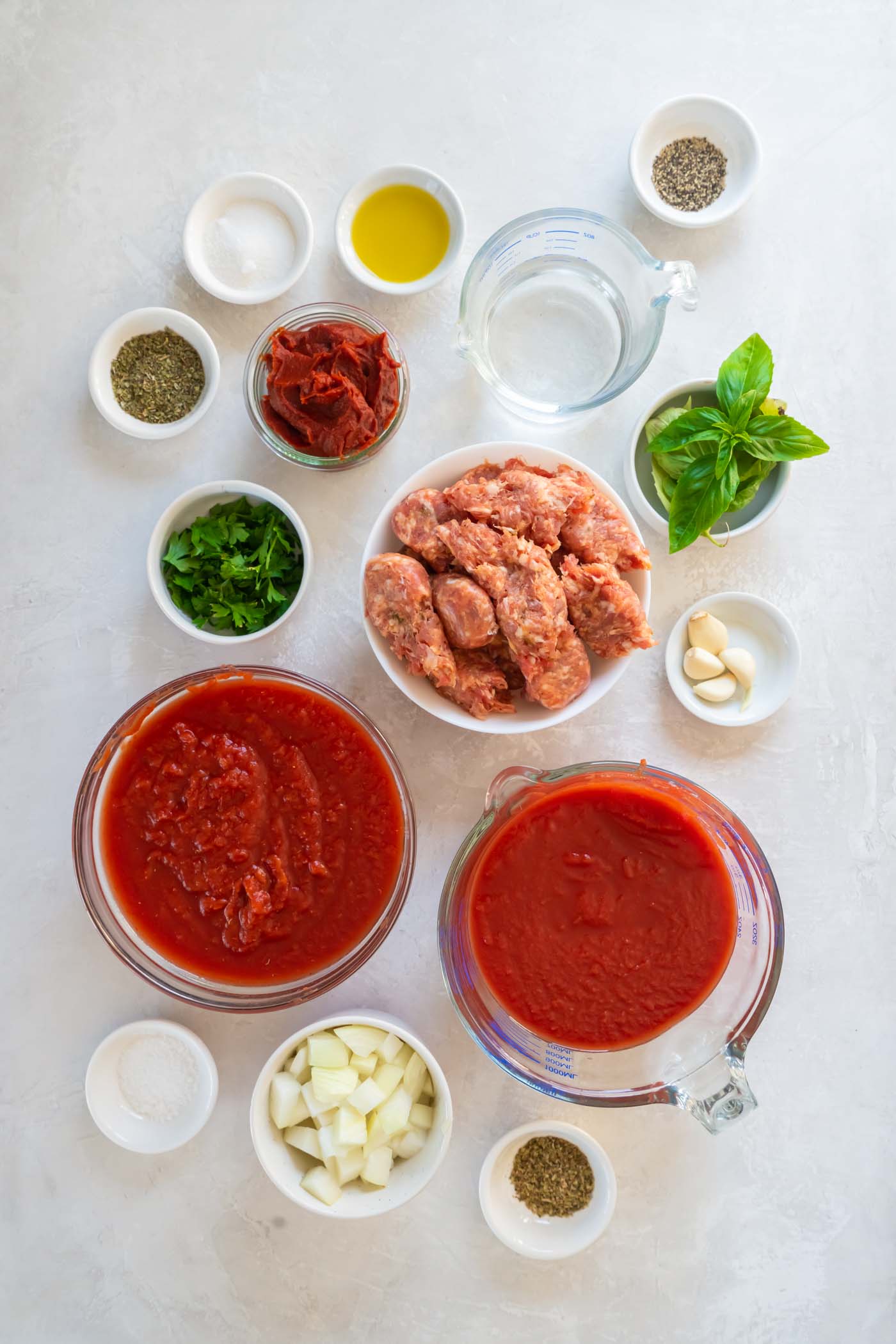 Ingredients for spaghetti sauce recipe.