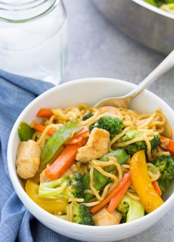 These Teriyaki Chicken and Veggie Noodle Bowls are a one pot dinner that the whole family will love! A slightly sweet, refined sugar-free homemade teriyaki sauce makes vegetables more appealing! Meal prep the ingredients ahead of time to help get dinner on the table faster.